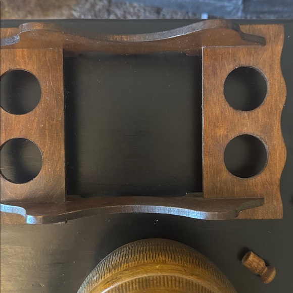 Man Cave or Home Bar Gift for Father’s Day. A whiskey barrel for display. - Picture 6 of 16